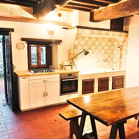 아파트 Tudesia Charming House *