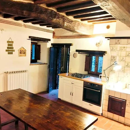 아파트 Tudesia Charming House *