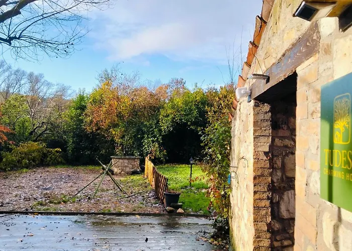 Tudesia Charming House