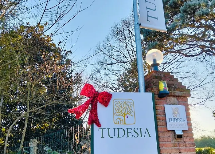 Tudesia Charming House Apartment *